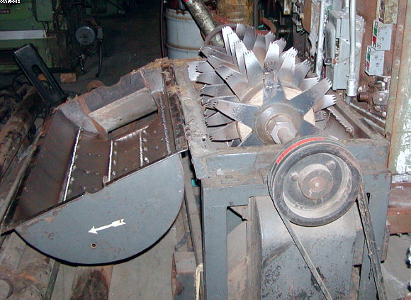 FRED FRANKE Pillow Foam Shredder/Blower,